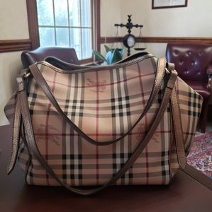 Burberry tote